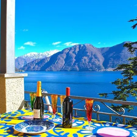 아파트 The Flamingo - With View